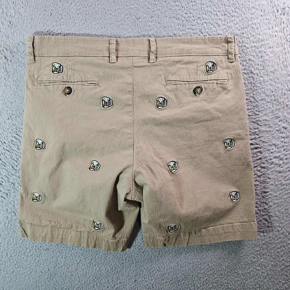 Southern Pines Shorts Men 36 Stretch Beer Mug‎ Print Khaki